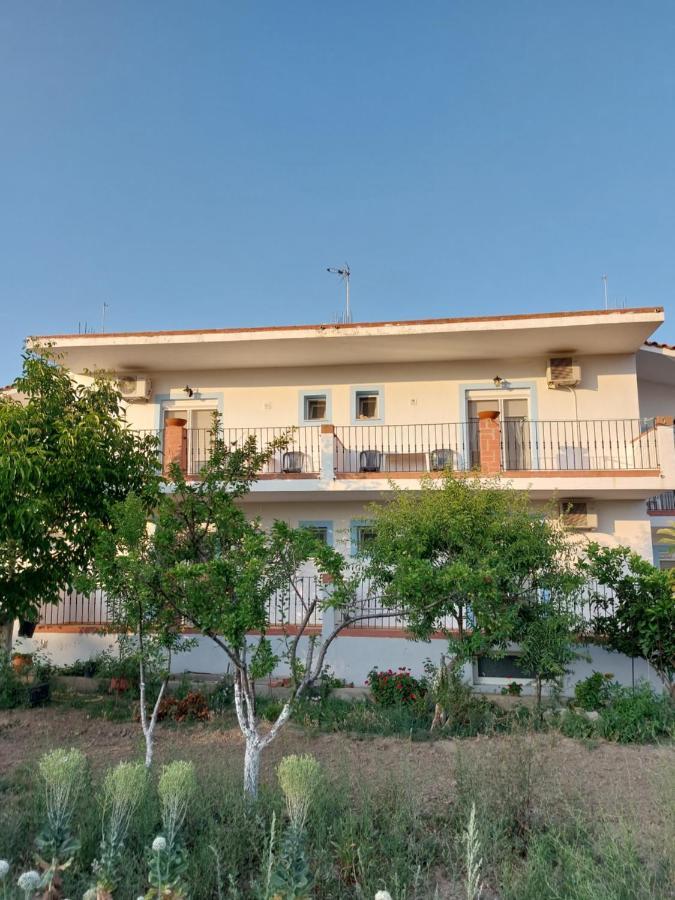 Seaview Saravari Studios Agios Alexandros Exterior foto